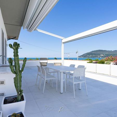 Casa Vacanze Vistamare Marinella di Sarzana Exterior foto